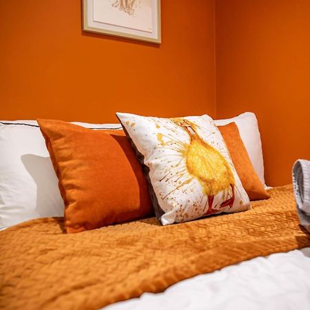 Corner Studio Apartment In Sheffield Esterno foto