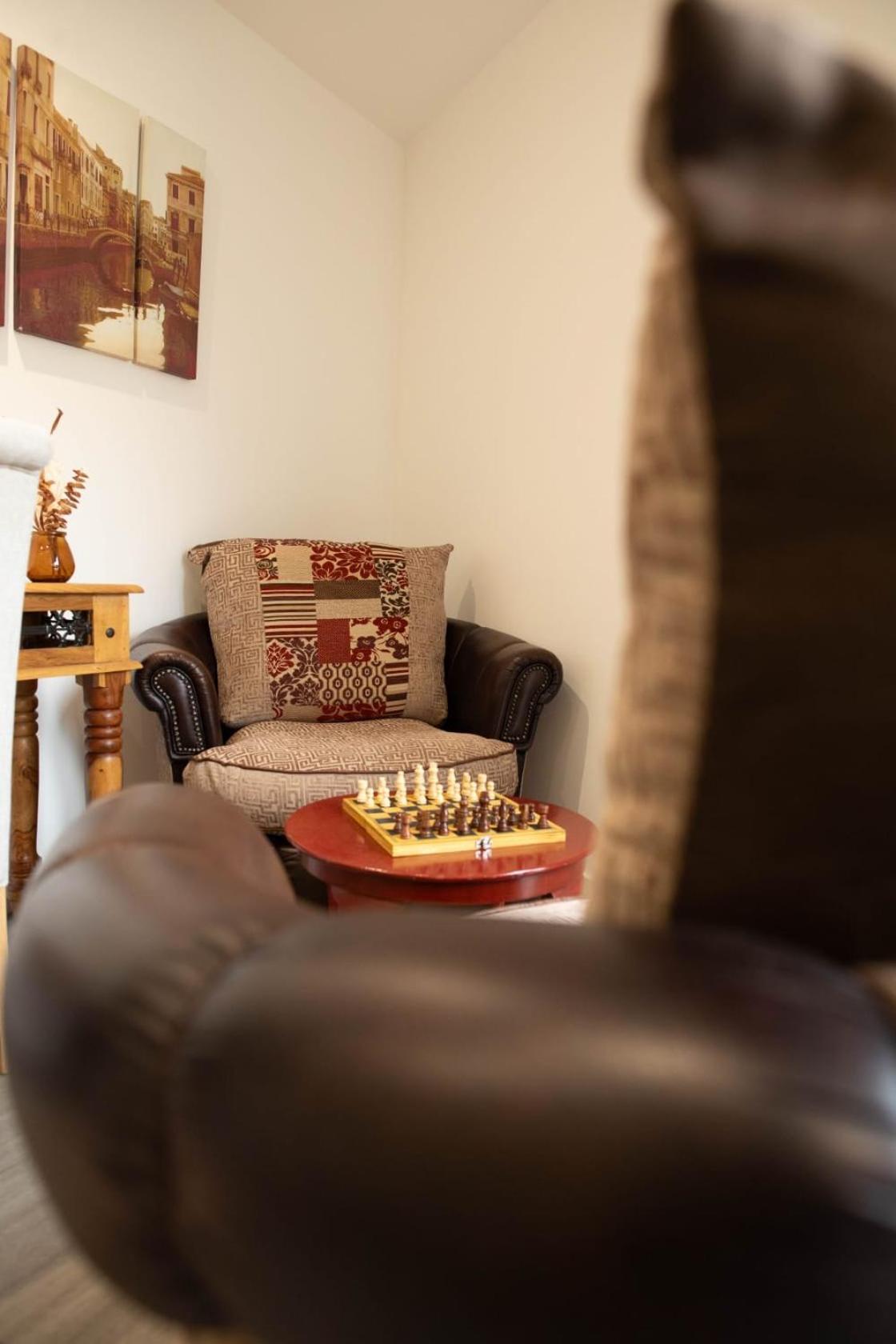 Corner Studio Apartment In Sheffield Esterno foto