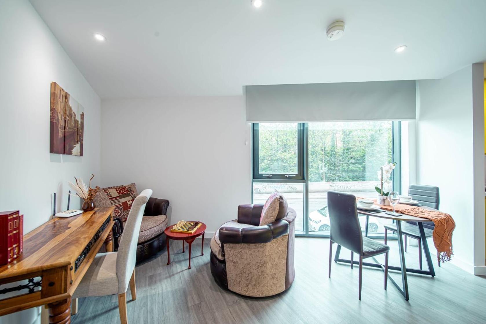 Corner Studio Apartment In Sheffield Esterno foto